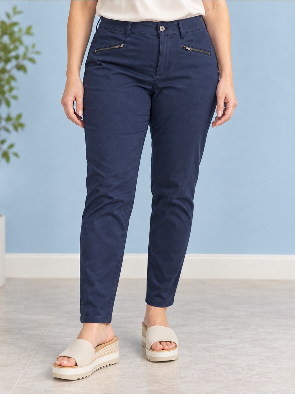 Lane Bryant Navy Cropped Zip-Pocket Ankle Pants